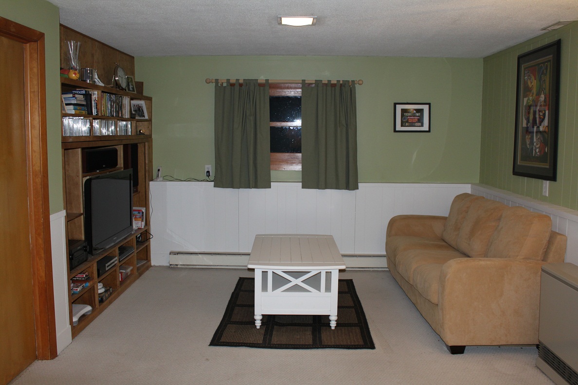 Recreation Room - Click to zoom